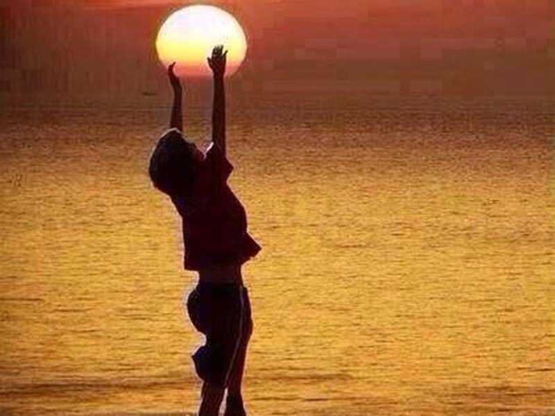 Nhà tôi, trường tôi đều ở trên đồi